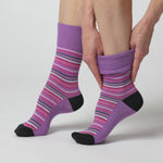 Load and play video in Gallery viewer, 3 Pairs Ladies Cotton Socks - Sweetheart Black