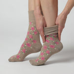 Load and play video in Gallery viewer, 3 Pairs Ladies Cotton Socks - Blue/Neutral Floral
