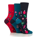 Load image into Gallery viewer, 3 Pairs Ladies Fun Feet Christmas Socks - Merry and Bright
