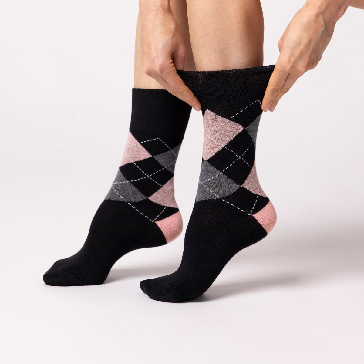 6 Pairs Ladies Highlands Argyle Cotton Socks - Black