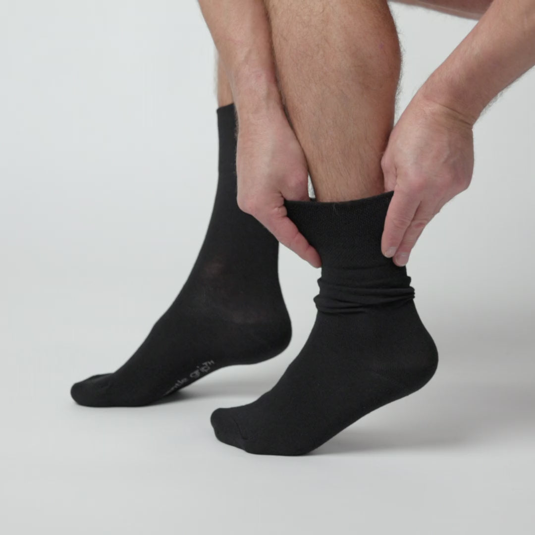 6 Pairs Men's Bigfoot Cotton Socks - Plain Black