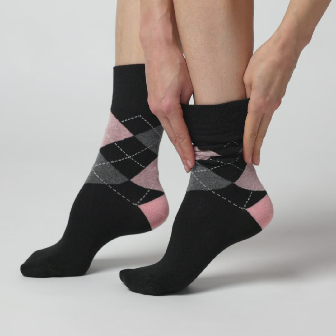 6 Pairs Ladies Highlands Argyle Cotton Socks - Black