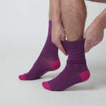 Load and play video in Gallery viewer, 6 Pairs Men&#39;s Colourburst Cotton Socks - Fiery
