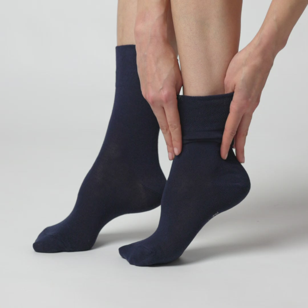 6 Pairs Ladies Plain Cotton Socks - Navy