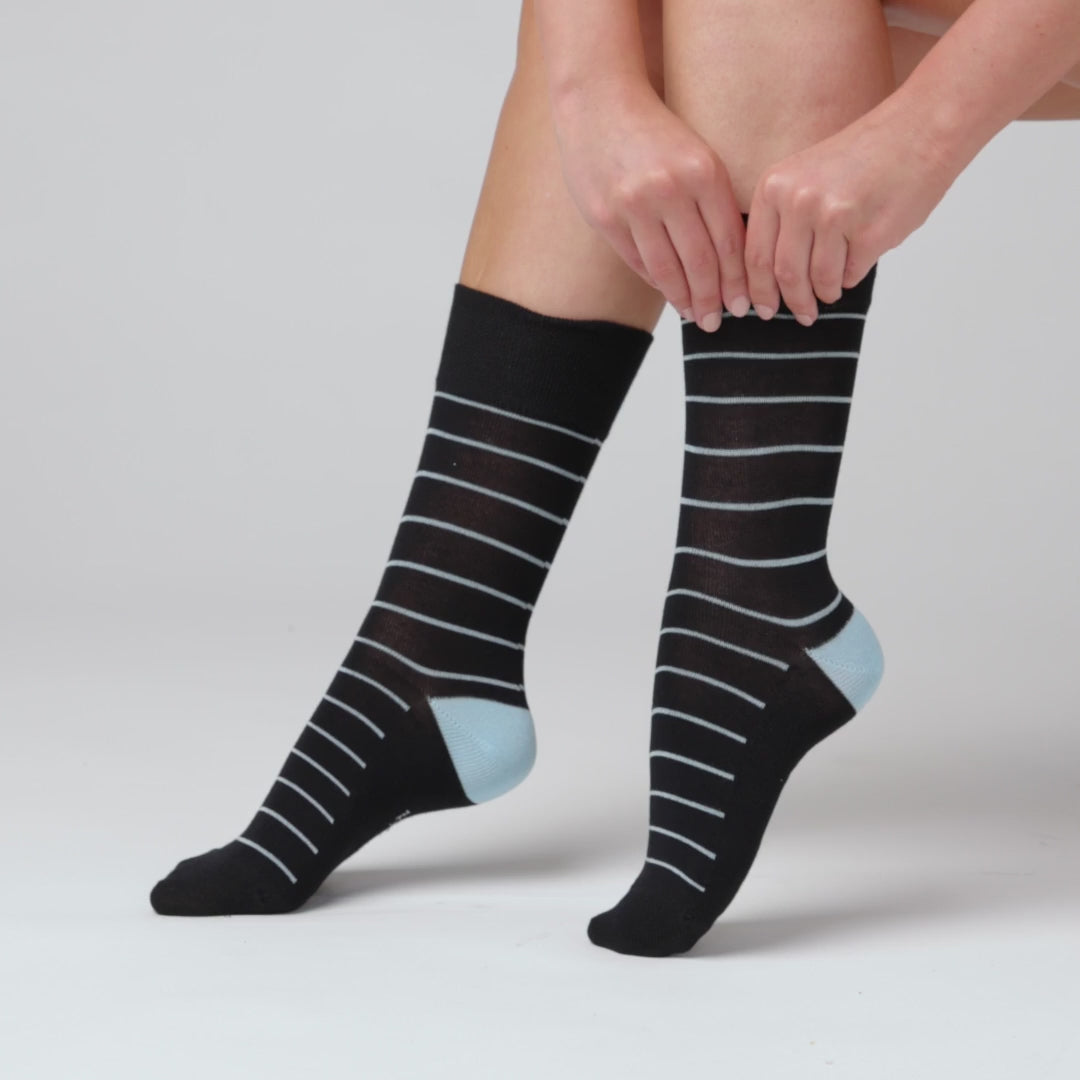 6 Pairs Ladies Bamboo Socks - Minimal Stripe