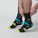 Load and play video in Gallery viewer, 6 Pairs Men&#39;s Colourburst Cotton Socks - Angular Arena
