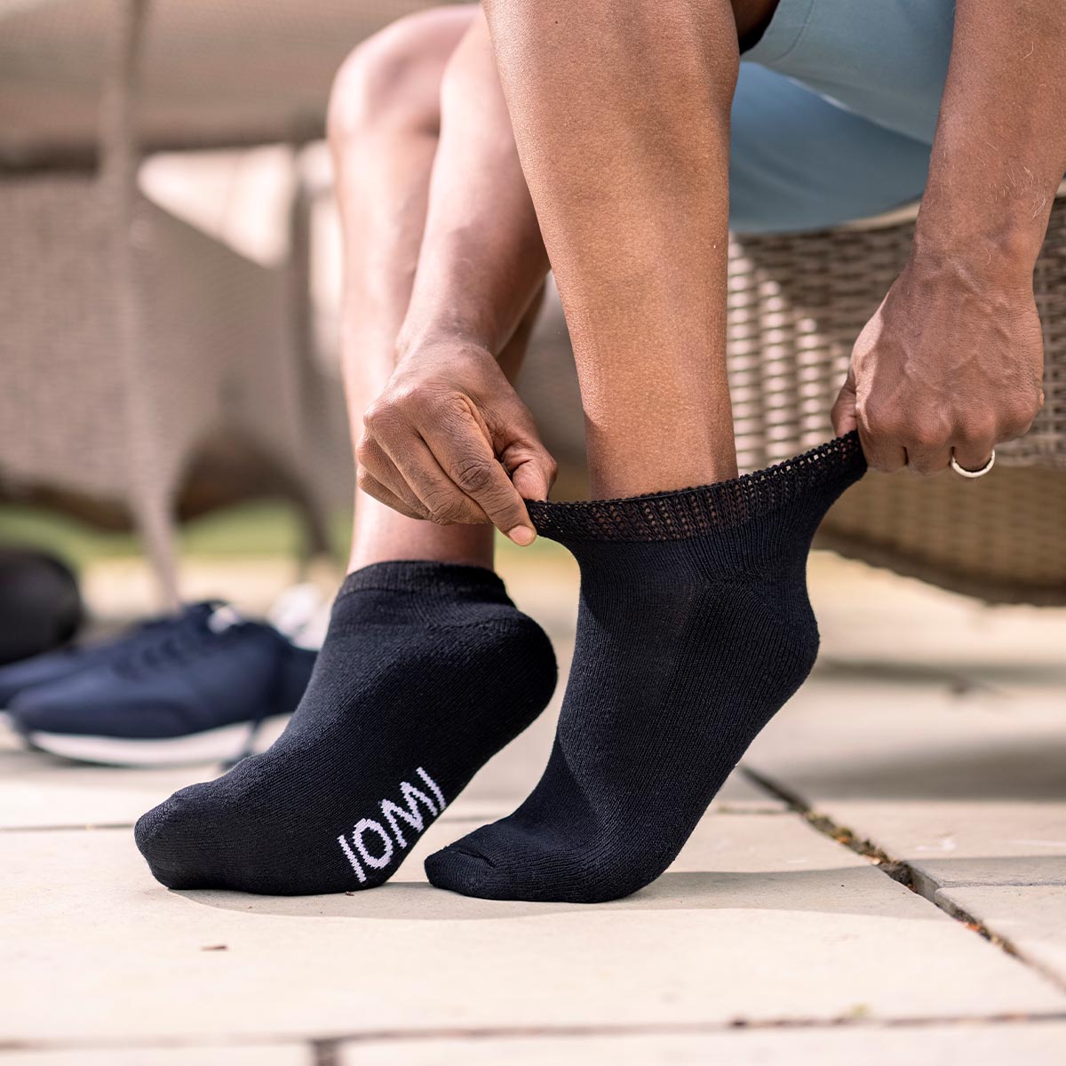 3 Pairs IOMI FootNurse Cushion Foot Diabetic TRAINER Socks – Gentle Grip